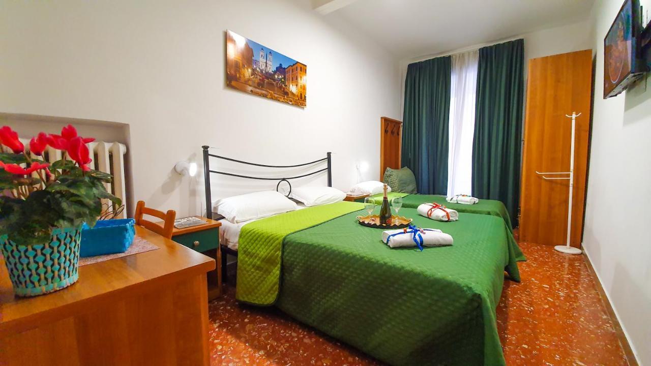 A Casa Simpatia - A Richiesta Parcheggio Gratuito ! Hotel Roma Exterior foto